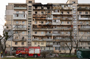 23 Mart 2025 Rus İHA saldırısı Kyiv 'deki konut binasına