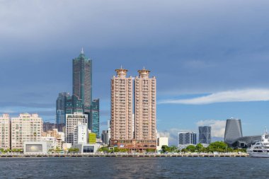 Kaohsiung, Tayvan - 01 Eylül 2022: Kaohsiung şehir silueti