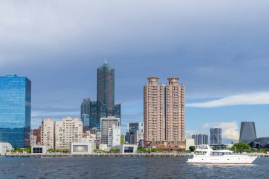 Kaohsiung, Tayvan - 01 Eylül 2022: Kaohsiung şehir silueti
