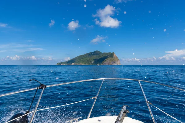 stock image Cruising sailboat sailing in the Sea heading to Guishan Island  in Yilan of Taiwan