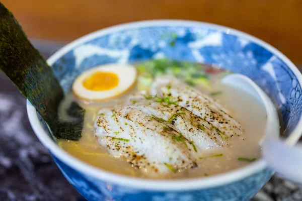 Gegrilde Vissoep Japanse Ramen Kom — Stockfoto