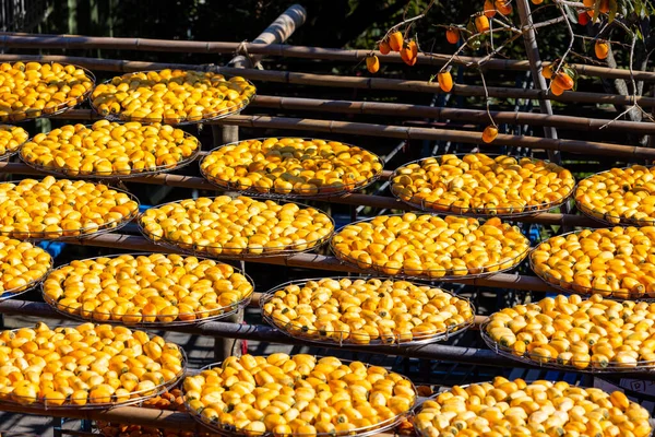 Producción Fruta Caqui Seco Bajo Sol Fábrica —  Fotos de Stock