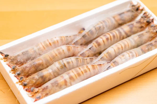 Pack Fresh Raw Shrimp — Stok fotoğraf