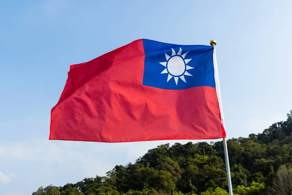 Tajwańska Flaga Narodowa Fala Zewnątrz — Zdjęcie stockowe