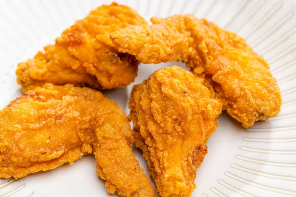 Crispy Fried Chicken Drumstick Dish — Stockfoto