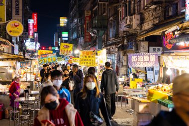 Keelung, Tayvan - 09 Mart 2023: Tayvan 'daki Keelung Gece Pazarı