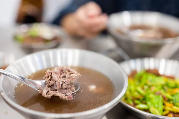 Taiwan Tainan Raw Fresh Beef Soup — Stok fotoğraf
