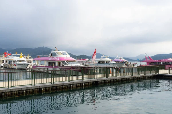 Nantou Taiwan Outubro 2022 Doca Cais Lago Lua Sol Taiwan — Fotografia de Stock