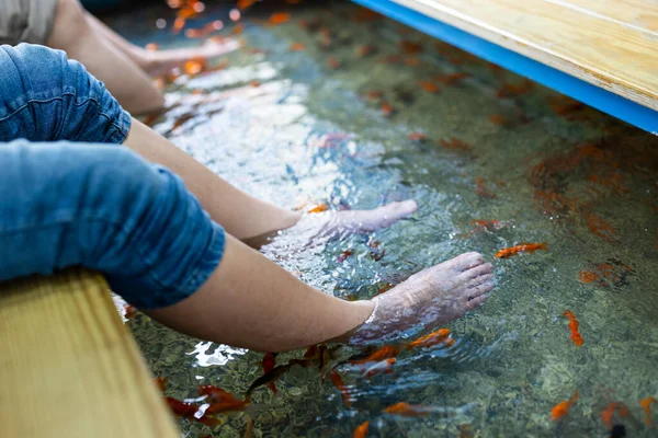 Pedicure Fish Spa Treatment Outdoor — Stock Photo, Image