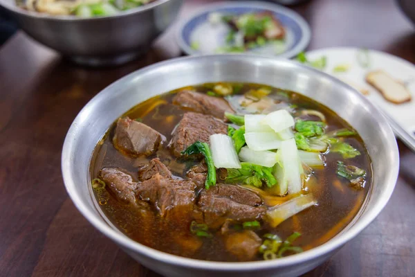 Taiwan Braised Beef Noodle Soup — Foto Stock