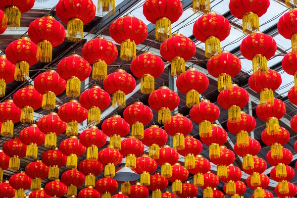 Tayvan Mart 2023 Birçok Kırmızı Fener Çin Tapınağının Önünde Asılı — Stok fotoğraf
