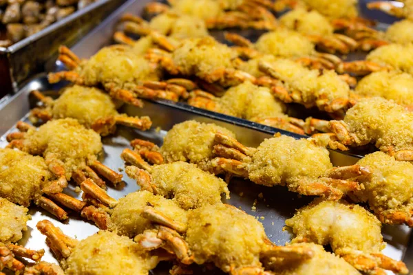 Knusprige Frittierte Krabben Auf Dem Wochenmarkt — Stockfoto