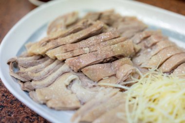 Lokantada kaz eti dilimi