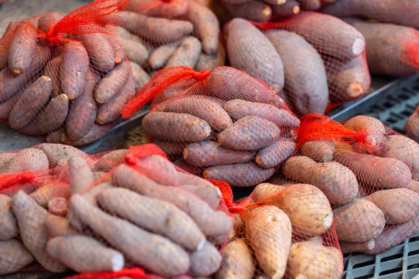Straßenmarkt Verkauft Süßkartoffelprodukte — Stockfoto