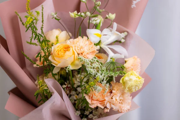 新鮮な花の花束 — ストック写真