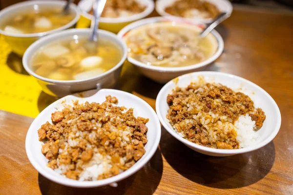 Tayvan Yerel Yemekleri Kıymalı Domuz Pirinci — Stok fotoğraf