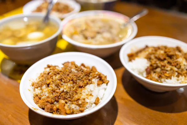 台湾本地食物碎猪肉饭 — 图库照片