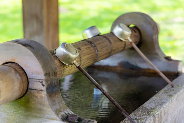 Традиційний Японський Фонтан Бамбукової Води — стокове фото