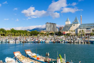 New Taipei, Tayvan - 14 Kasım 2022: Tamsui Balıkçı İskelesi