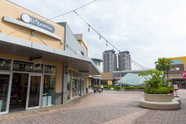 Taoyuan, Tayvan - 05 Haziran 2023: Gloria Outlets, Tayvan