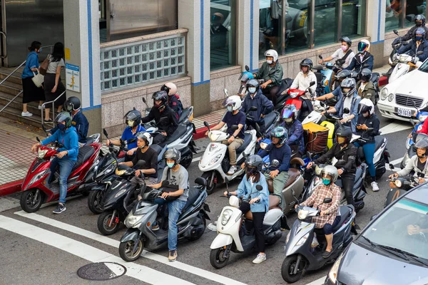 Ταϊπέι Ταϊβάν Μαΐου 2023 Μηχανοκίνητο Ποδήλατο Στο Δρόμο Περιμένετε Για — Φωτογραφία Αρχείου