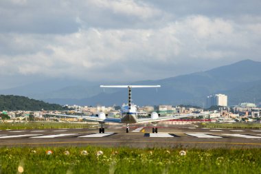 Taipei, Tayvan - 09 Kasım 2022: Taipei 'deki Songshan Havaalanı