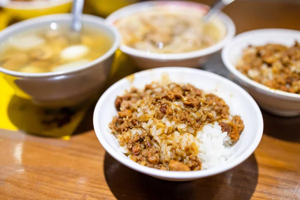 Tayvan Mutfağı Kıymalı Domuz Pirinci — Stok fotoğraf