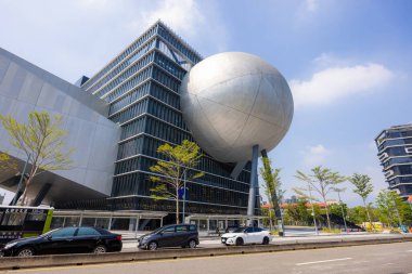 Taipei, Tayvan - 04 Ekim 2022: Tayvan Jiantan 'daki Taipei Sahne Sanatları Merkezi 