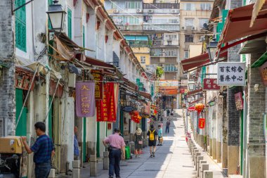 Macau - 30 Haziran 2023: Macau Eski Şehir Sokağı
