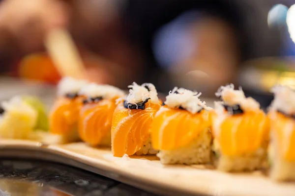 Salmon Sushi Roll Japanese Restaurant — Stock Photo, Image