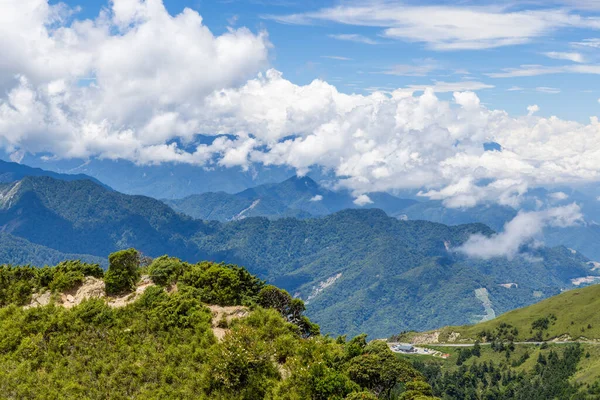 Gyönyörű Hegyvonulat Hehuanshan Keleti Csúcsa Felett — Stock Fotó