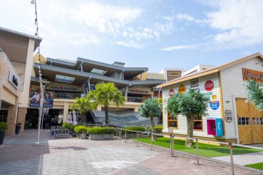 Taoyuan, Tayvan - 05 Haziran 2023: Gloria Outlets, Tayvan