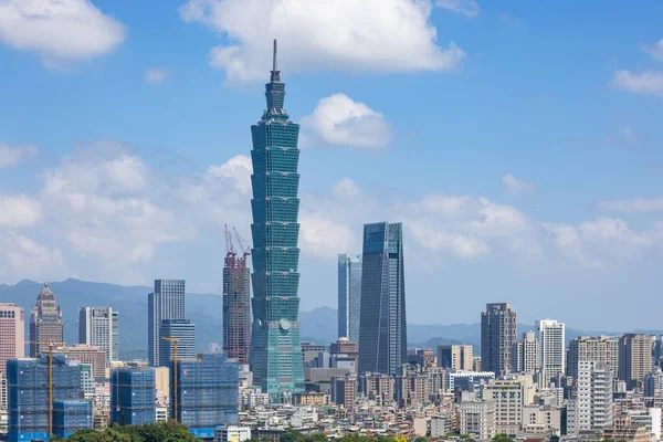 stock image Taipei, Taiwan - 28 September 2023: Taipei city skyline with Taipei 101