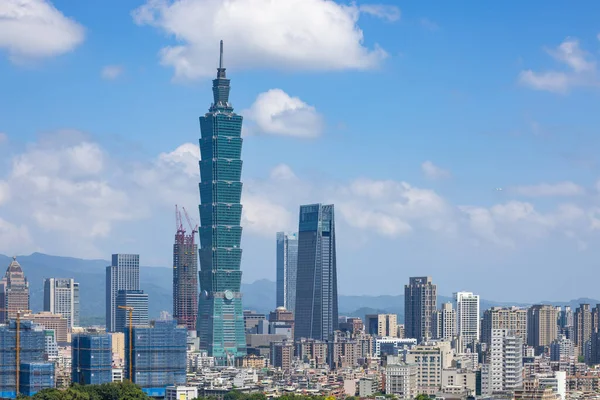 Stock image Taipei, Taiwan - 28 September 2023: Taipei city skyline with Taipei 101