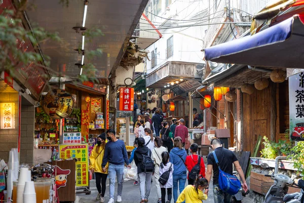 Фэньцю Тайвань Февраля 2023 Года Люди Посещают Старую Улицу Городе — стоковое фото