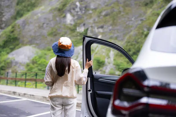 Woman go road trip in Hualien taroko of Taiwan
