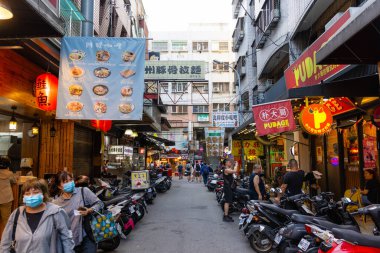 Taichung, Tayvan - 05 Temmuz 2023: Tayvan 'daki Fengjia Gece Pazarı