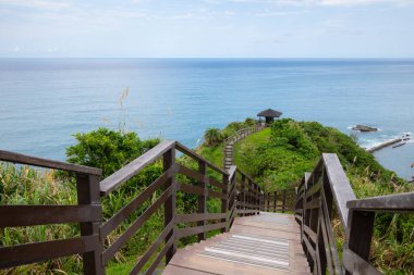 Tayvan 'da yürüyüş yolu Hualien Fengbin Kasabası Dashibi Tepesi 