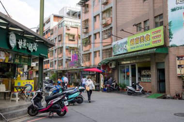 Taipei, Tayvan - 13 Temmuz 2023: Taipei şehir sokağı