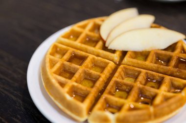 Kahve dükkanında Belçika waffle 'ı