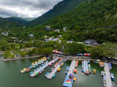 Tayvan 'ın Hualien' ındaki Liyu Gölü 