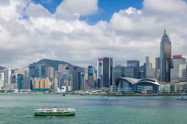 Hong Kong - 20 Haziran 2023: Hong Kong Victoria Limanı