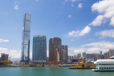 Hong Kong - 20 Haziran 2023: Tsim Sha Tsui ilçesinde Hong Kong şehri