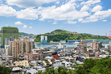 Tayvan - 14 Ağustos 2023: Tayvan 'da Keelung şehir manzarası