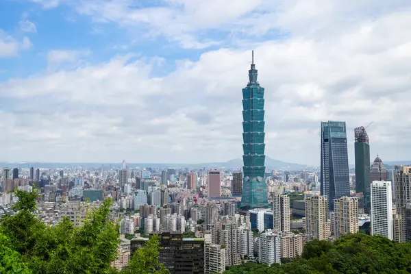 stock image Taipei, Taiwan - 15 August 2023: Taipei City skyline