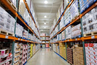 Tayvan - 22 Eylül 2023: Costco Mağazasının İçi