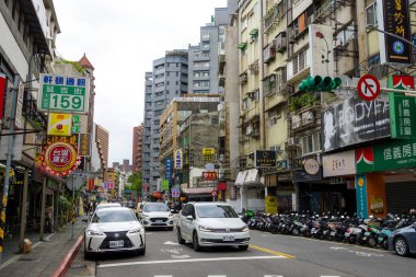Taipei, Tayvan - 02 Ekim 2023: Taipei şehir sokağı