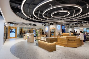 Taipei, Tayvan - 05 Ekim 2023: Taipei şehrinin Dazhi bölgesinde Noke alışveriş merkezi