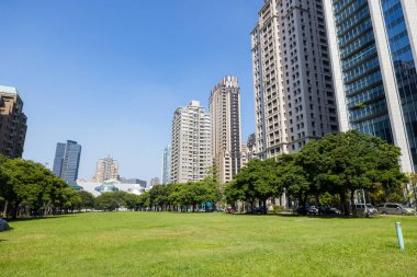 Taichung, Tayvan - 21 Ekim 2021: Apartman binalı Taichung şehri