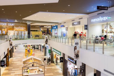 Tayvan - 03 Ekim 2023: Tayvan 'daki Mitsui Outlet parkının içi